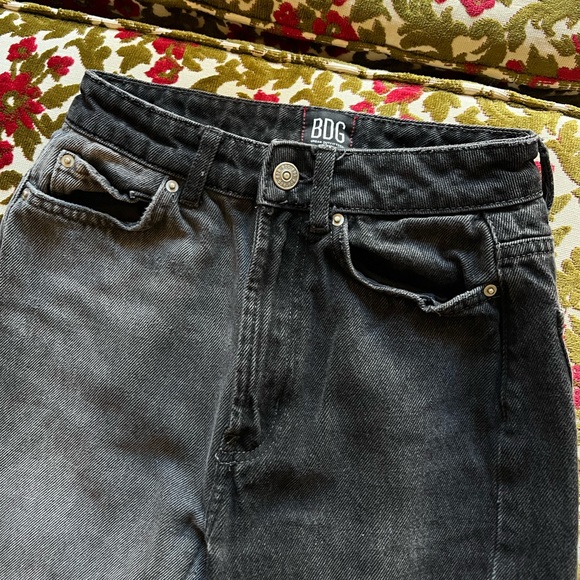 BDG 2tone High Rise Jeans - Picture 3 of 4